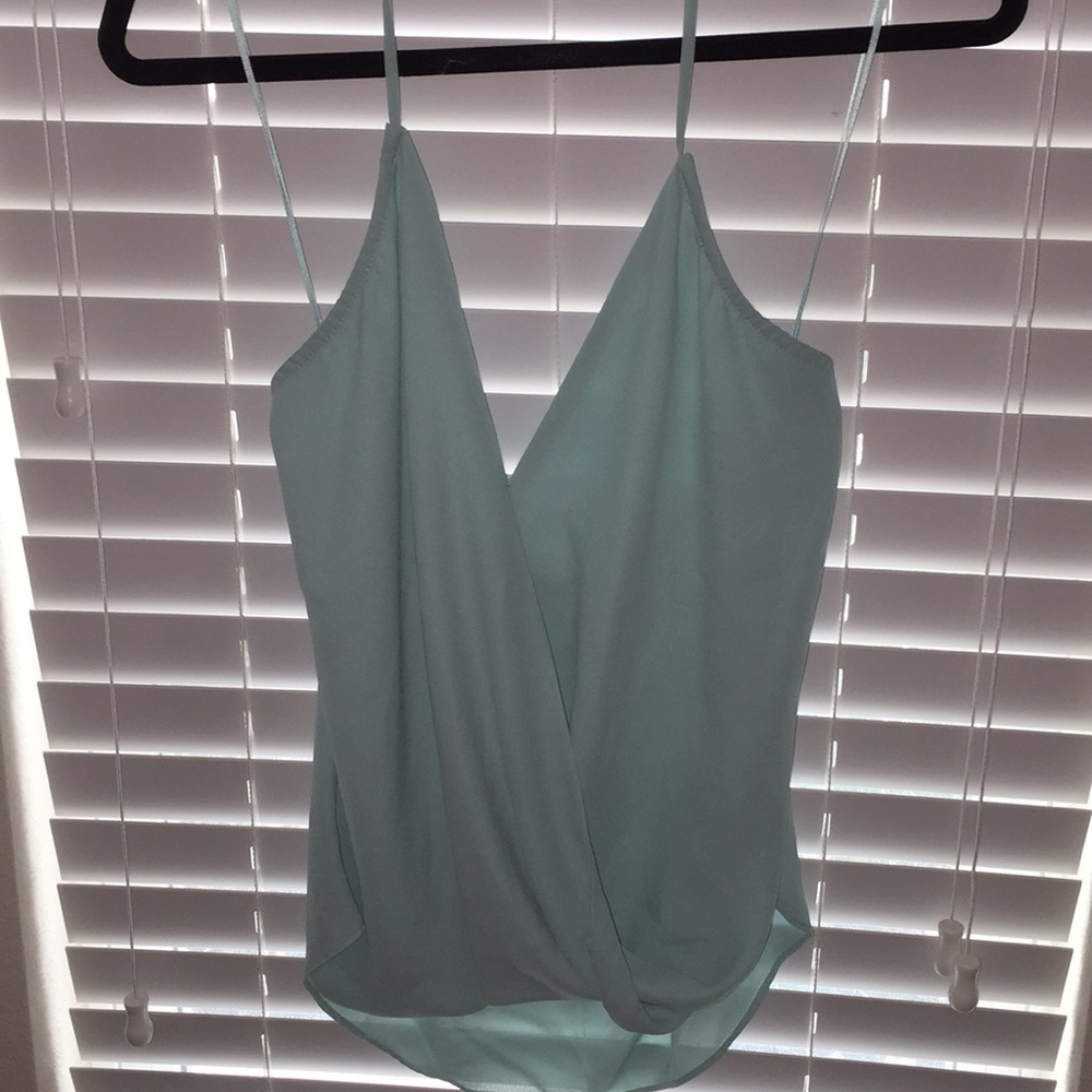 Open front and back tank